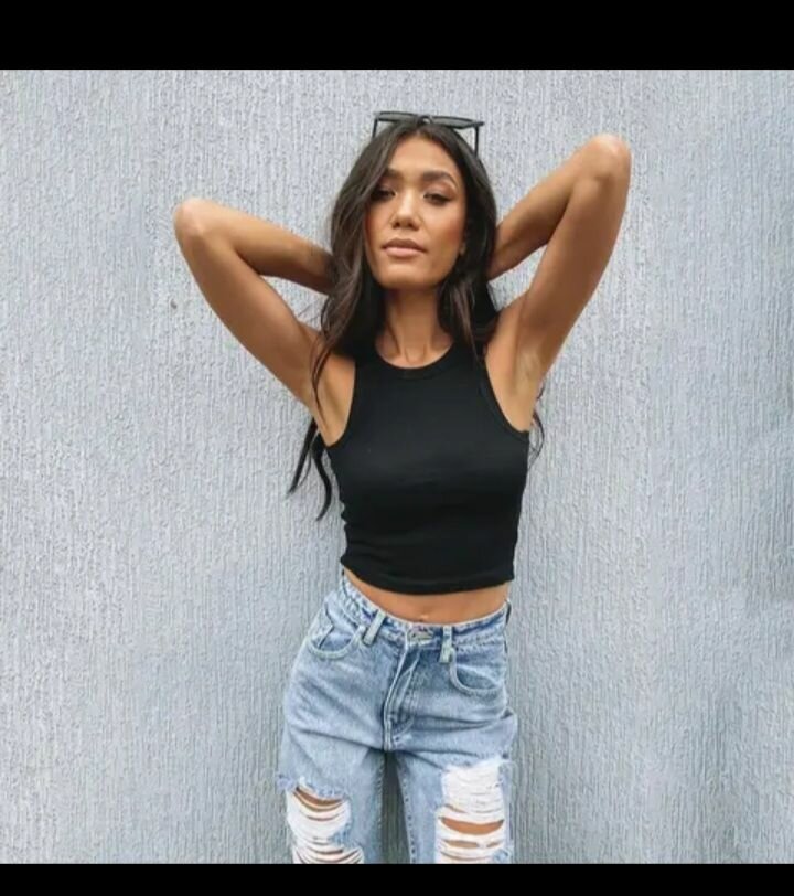 Débardeur court sans manches