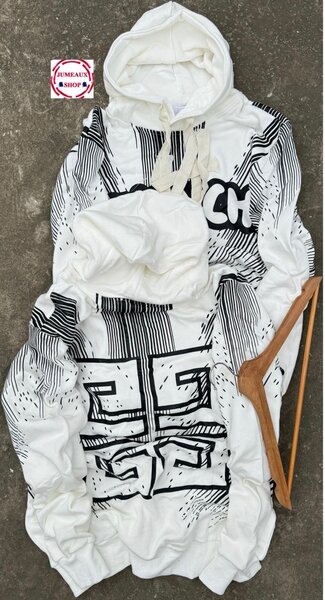 Sweat à capuche graphique blanc