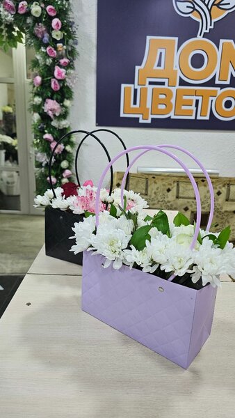 В наличии готовые букеты 1000