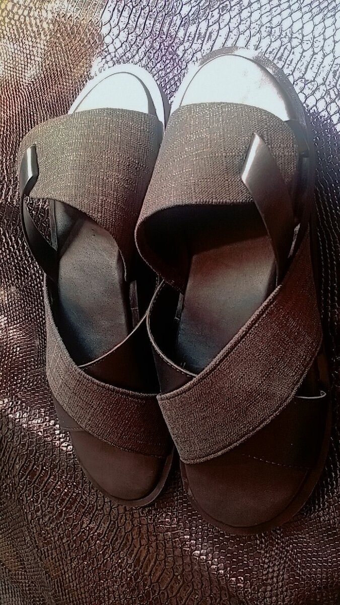 Sandales en cuir pour couples