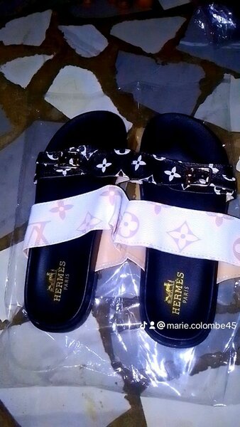 Chics sandales élégant