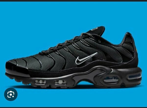 Baskets Nike homme noires