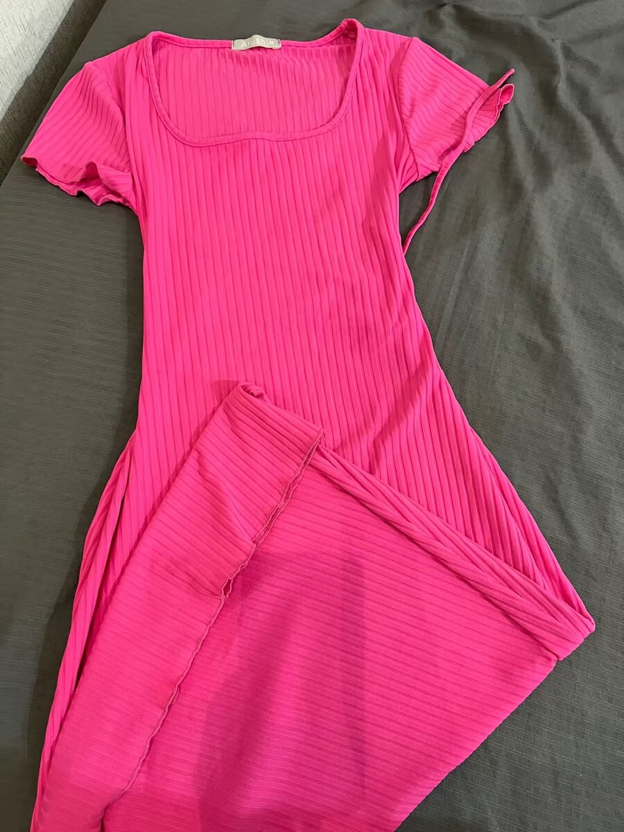 Платье почти новая