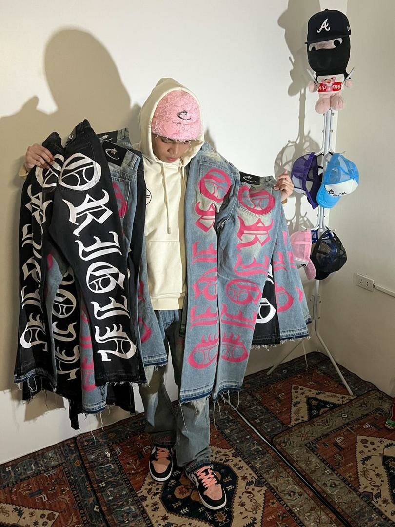 Pantalons en denim imprimé