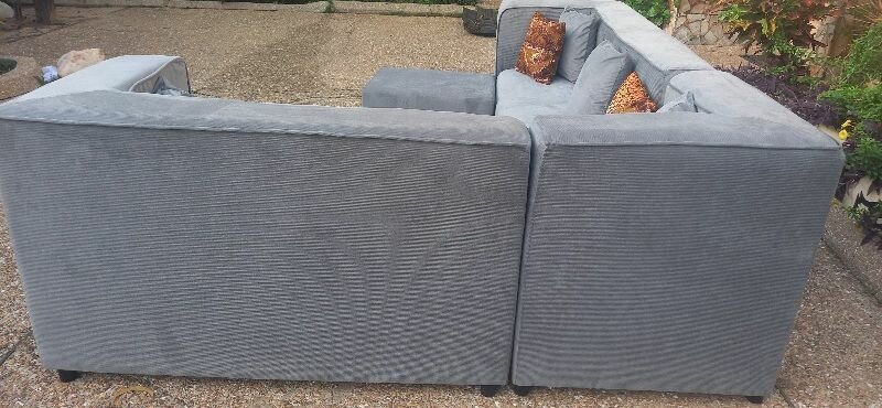 Minimalist sofa&ottoman