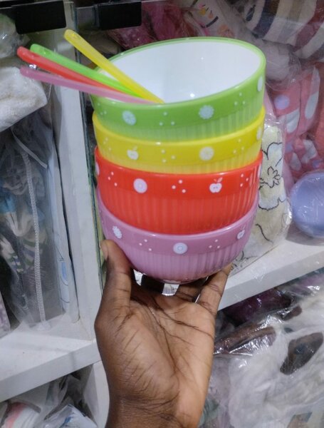 Lot de 4 bols + 4 cuillère pour bébé