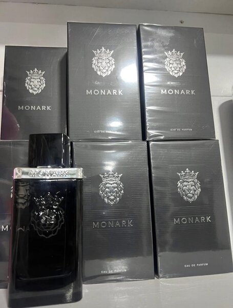 Parfum Monark Eau de Parfum