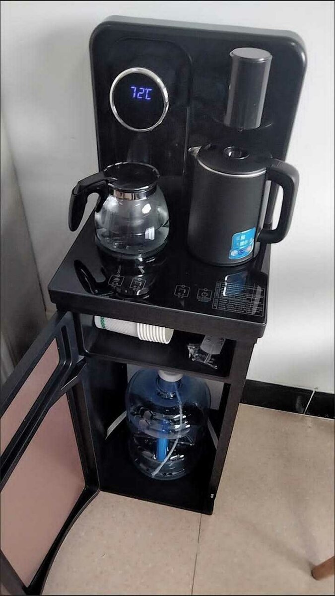 Coffee bar and water dispenser