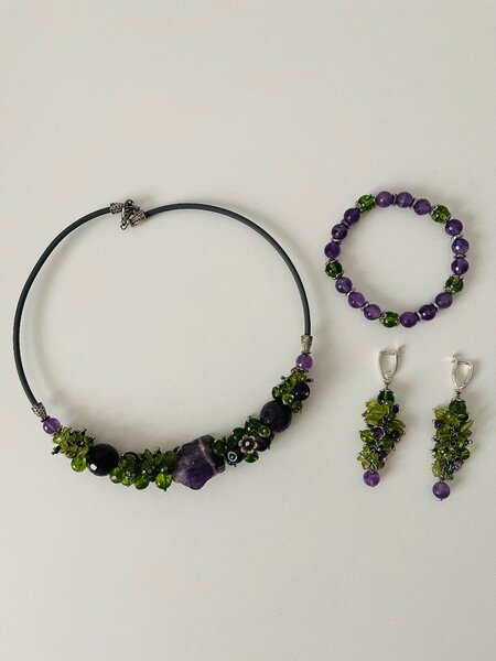 Набор из натуральных камней, ручной работы