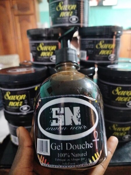 Gel Douche Savon Noir Naturel