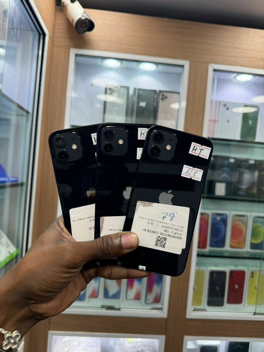 IPhone 12 128gb quasi neuf importé