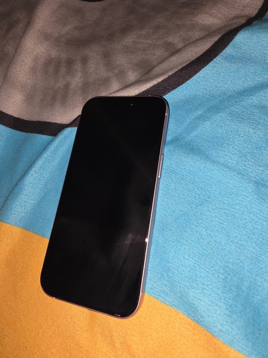 iPhone 15Rose 128 Go