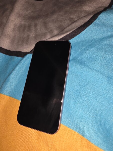 iPhone 15Rose 128 Go