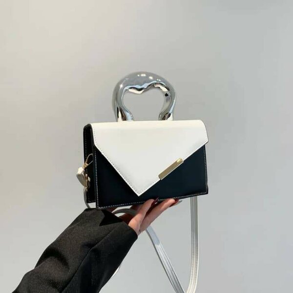 Sac à main élégant bicolore