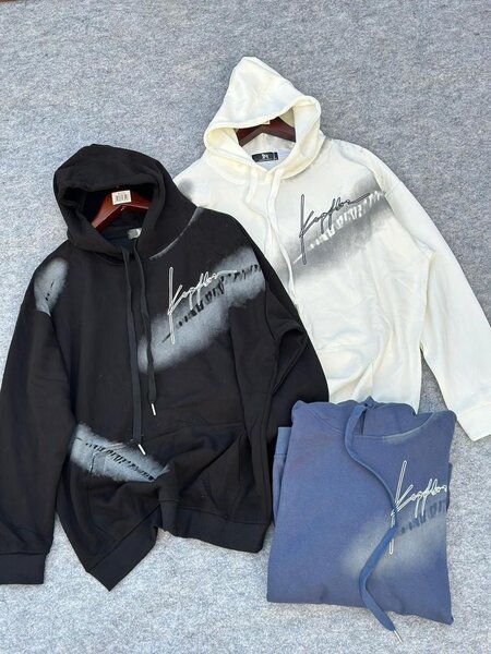 Sweatshirts à capuche tendance