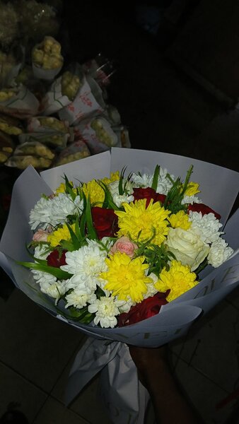 Bouquet de Fleurs bine frais