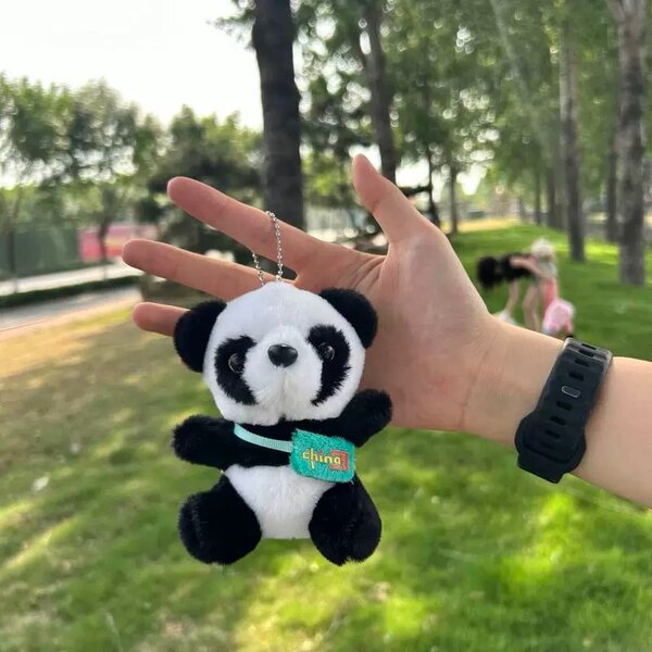 Poupée en peluche Panda