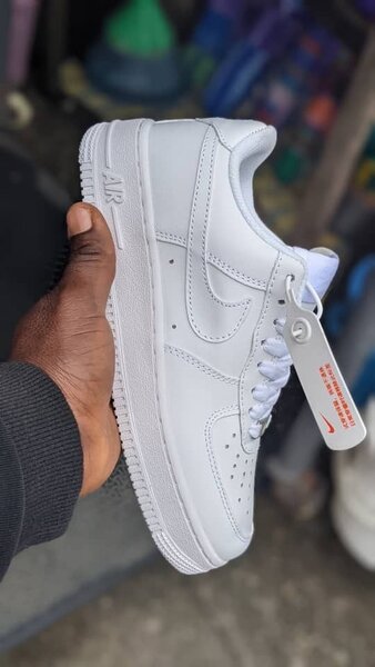 Air force blanc original