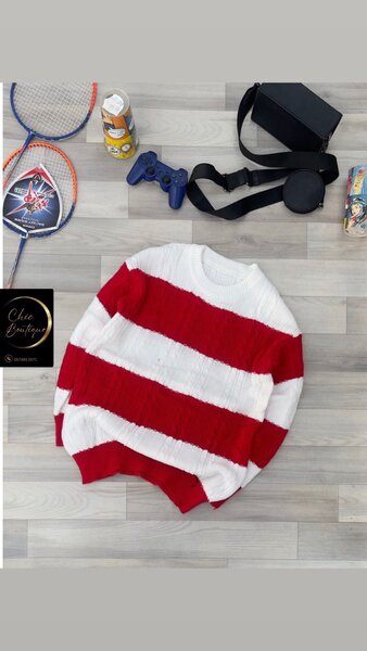Pull rayé rouge et blanc