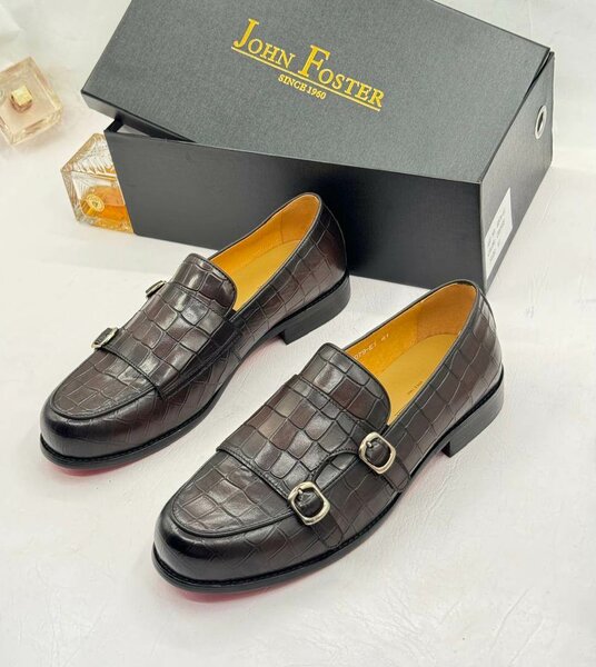 Solid Leather Formal Shoes