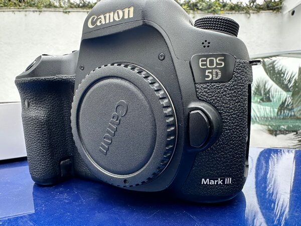 Canon EOS 5D Mark III