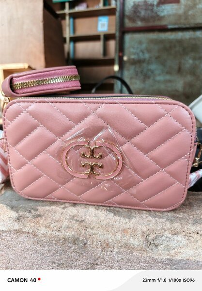 Sac à main femme rose cuir matelassé