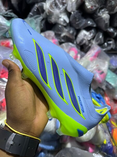 Chaussures de Football Predator