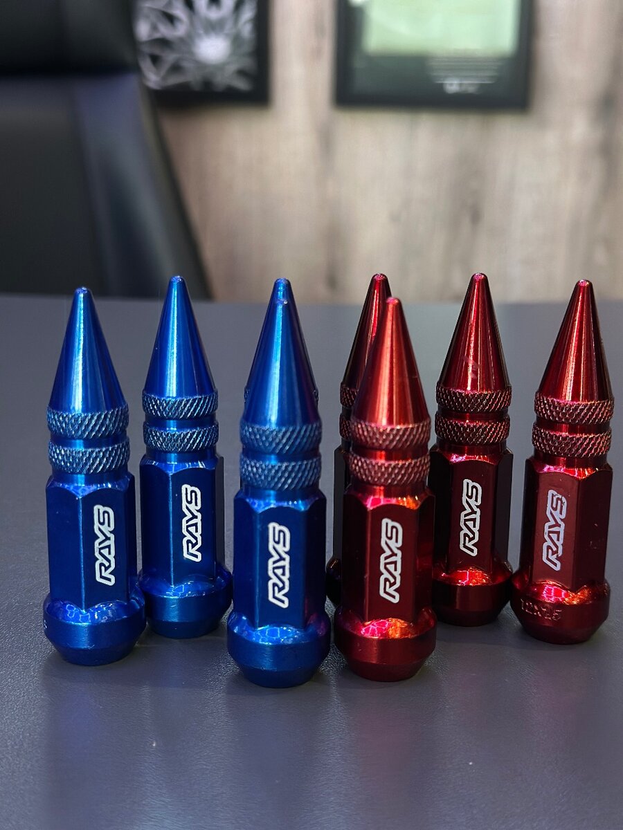 Гаки за остренные  фирмы RAYS