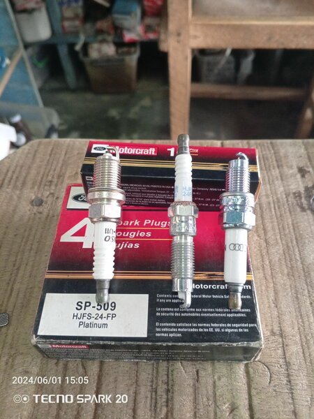 Bougie de moteur Ford Fiesta- focus