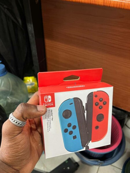 Manettes Joy-Con pour Nintendo Switch