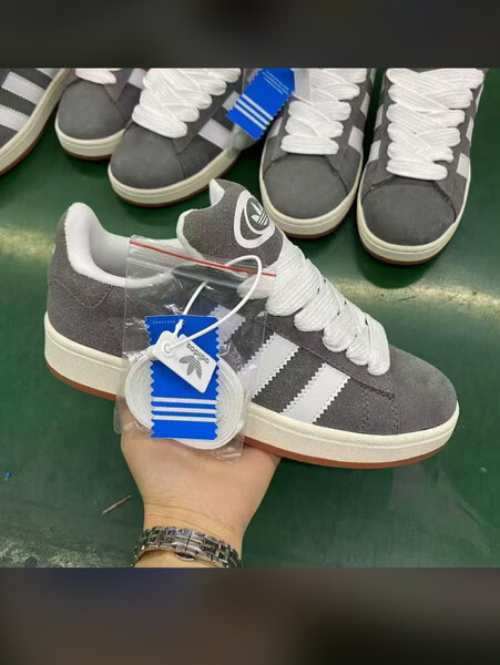 Baskets unisex en daim gris