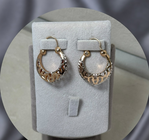 Золотые серьги