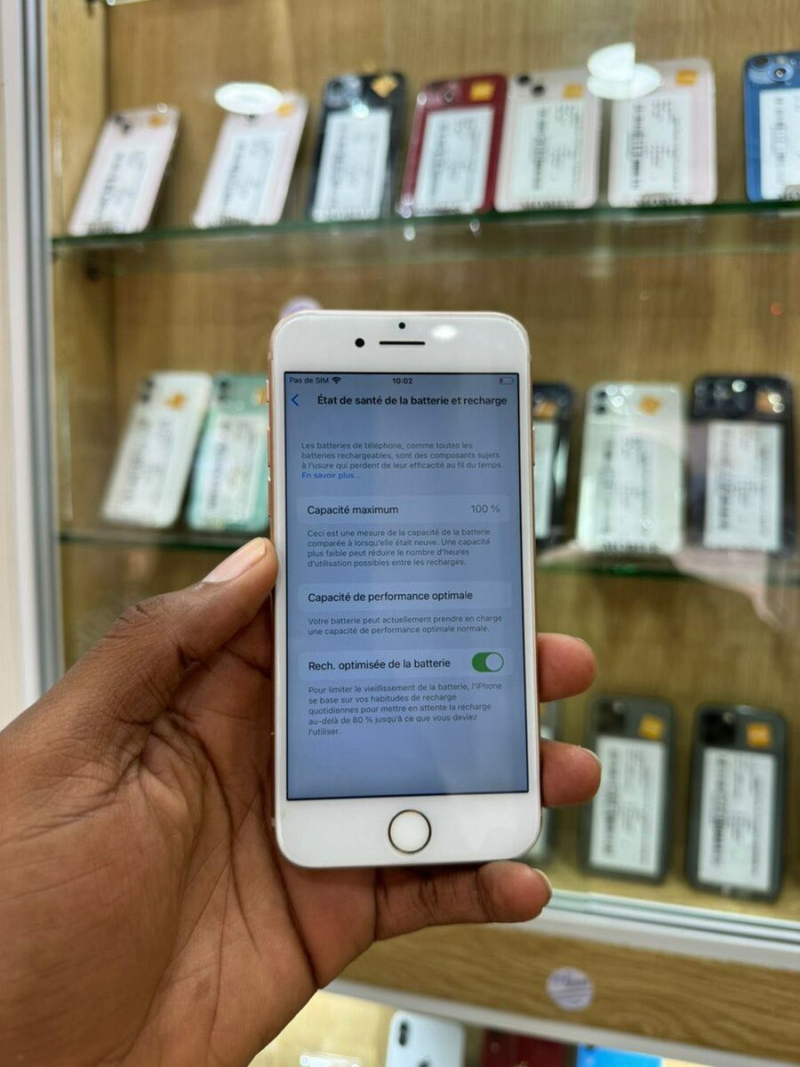 iPhone  8 64giga casineuf sans empreinte