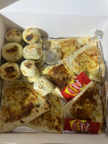 Box goûter salé varié