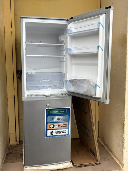 Réfrigérateur congélateur combiné