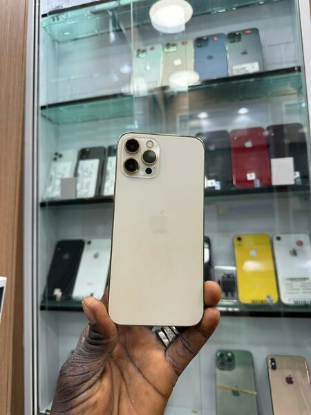 iPhone 12pro max 128gb sans id