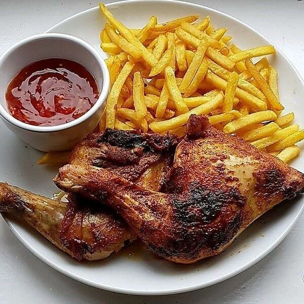 Frites et poulets