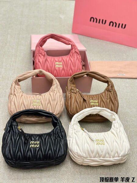 Sac à main Miu Miu en cuir pour femme