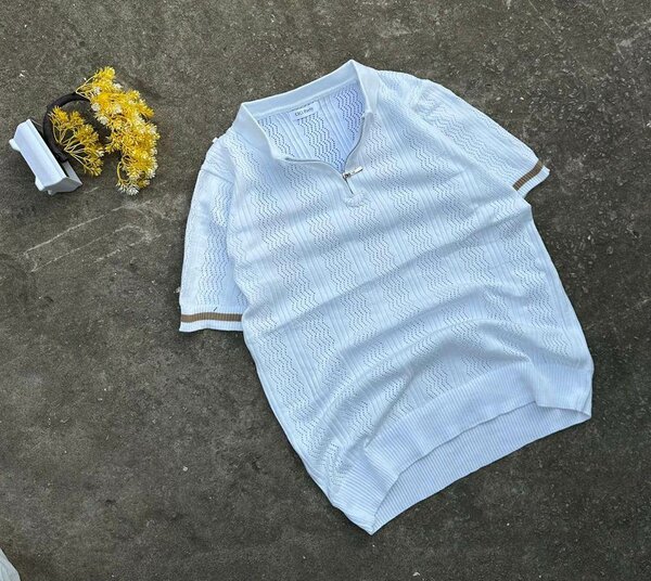 Polo en tricot léger blanc