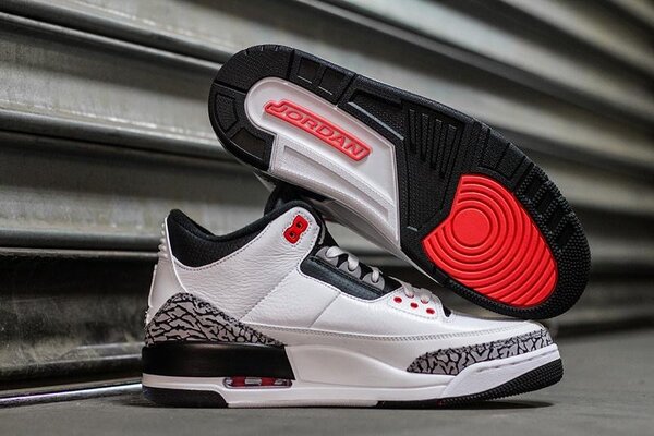 Baskets Nike Air Jordan 3