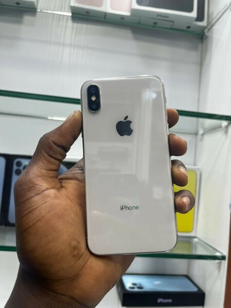 iPhone X 64giga casineuf sans Face ID