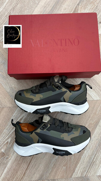 Baskets Valentino camouflage