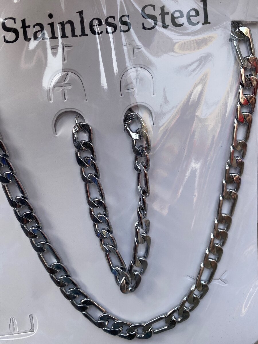 Necklace and bracelet