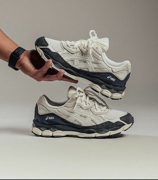 Baskets ASICS sport élégantes