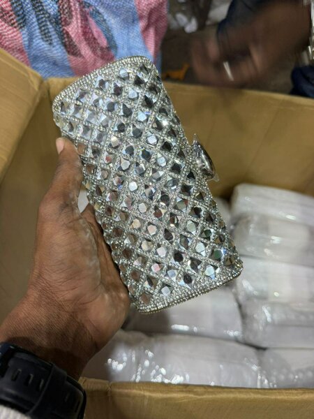 Clutch Strass Éblouissant