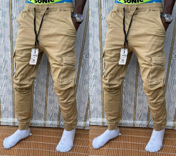 Pantalon cargo beige homme