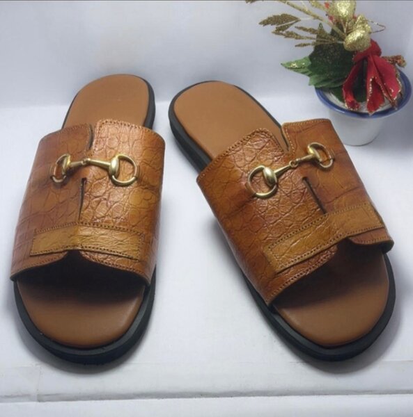 Sandales en cuir véritable