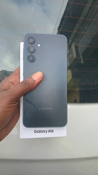 Samsung A16 128gb/4gb ram