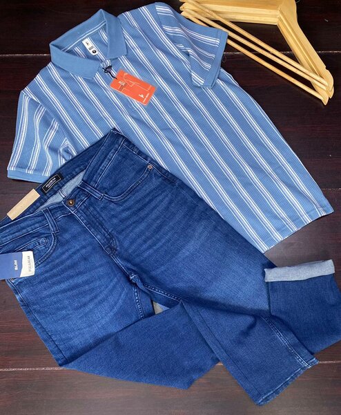 Jeans and T-shirt combo