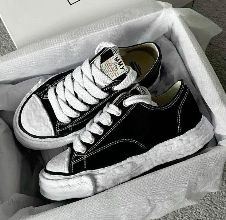 Baskets noires unisexes MMY